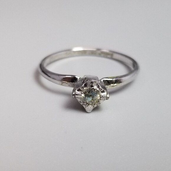 Vintage KaratClad 18K HGE White Gold Plated Solitaire Ring, Size 9 1/2 Band - Picture 1 of 9